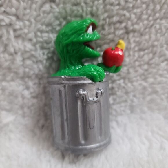 Vintage Oscar the grouch - Picture 6 of 16